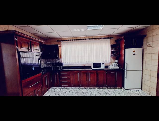 3 BEDROOM FREESTANDING FOR SALE IN NORTHDALE
